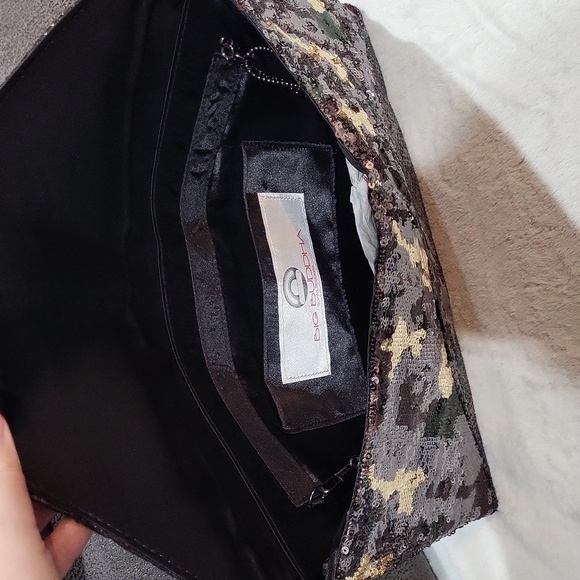 Big Buddha Clutch Bag - Picture 11 of 16